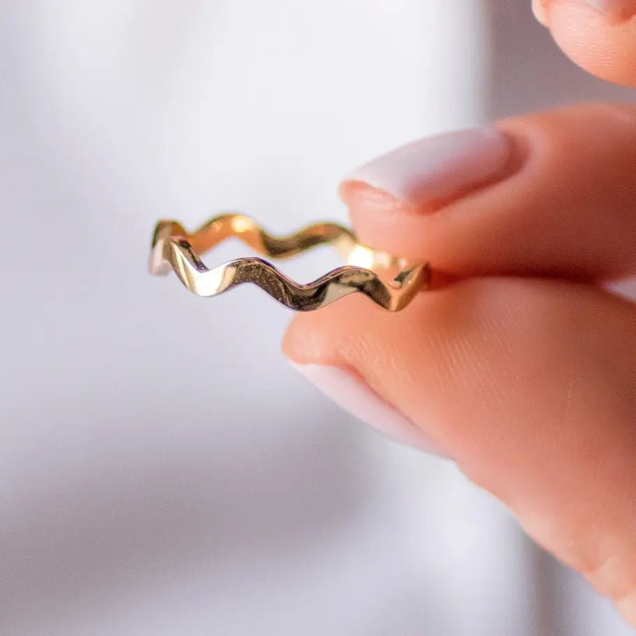 Zig Zag Wedding Band 14K Gold