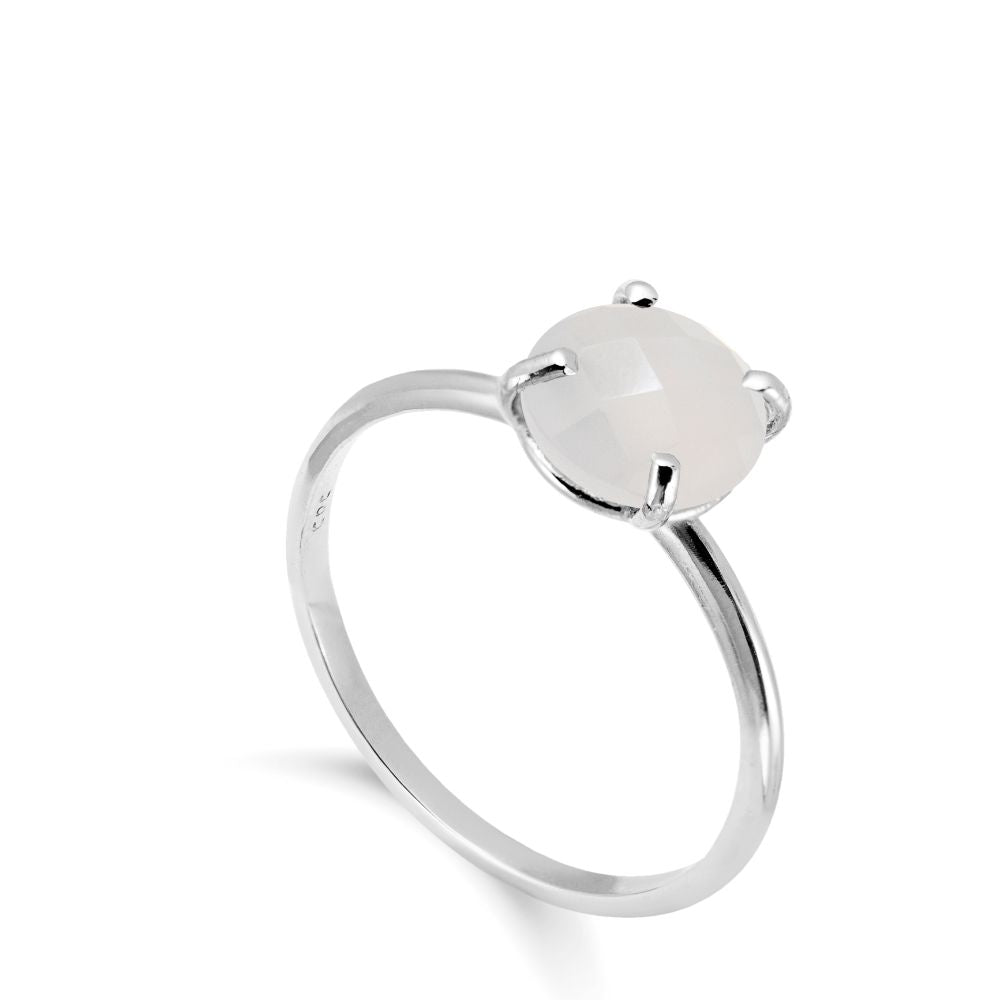 Chalcedony Ring in 14K Gold 8mm