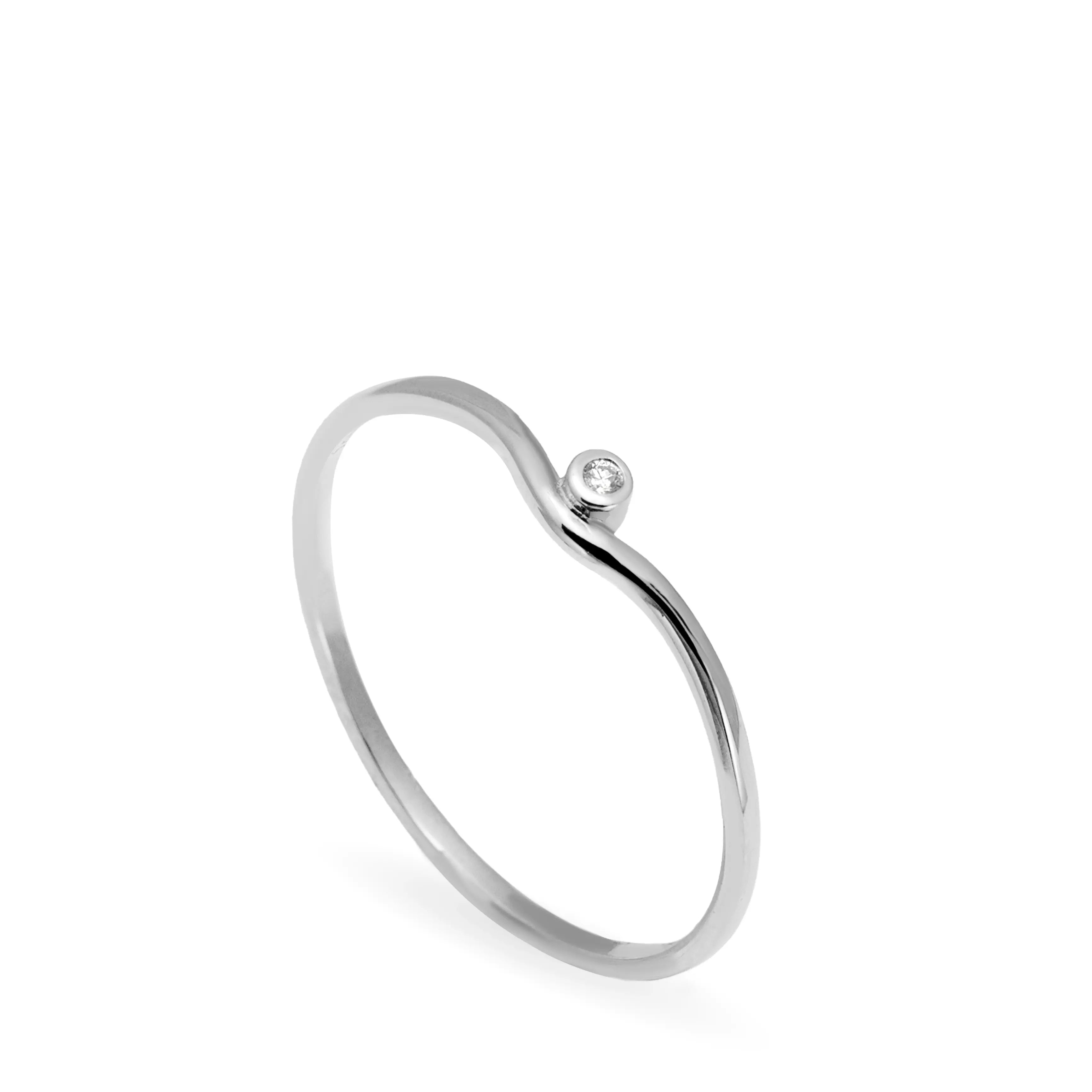 14K Gold Dainty Diamond Ring