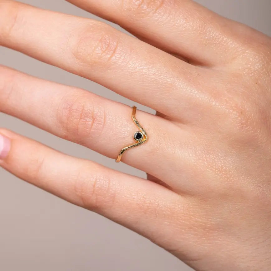 Black Diamond V Ring 14K Gold