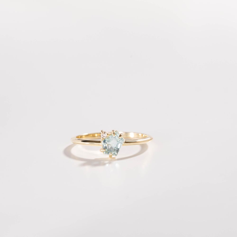 Diamond and Blue Tourmaline Ring 14K Gold