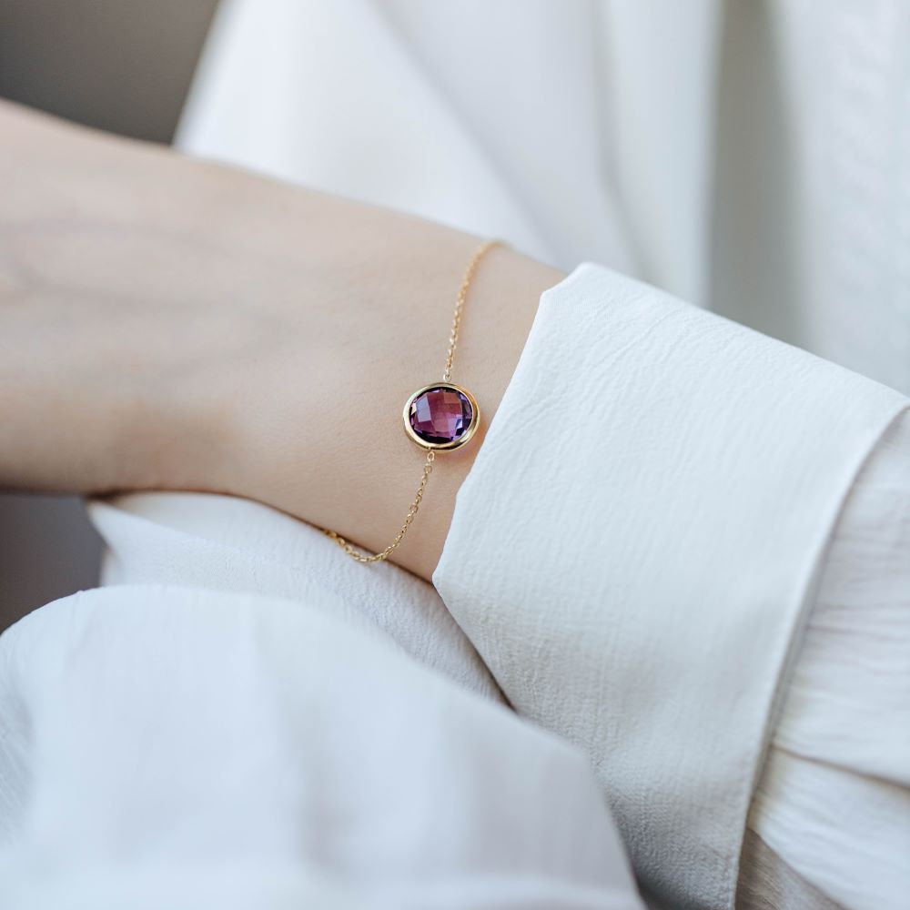 14K Gold Bracelet with 10mm Purple Amethyst