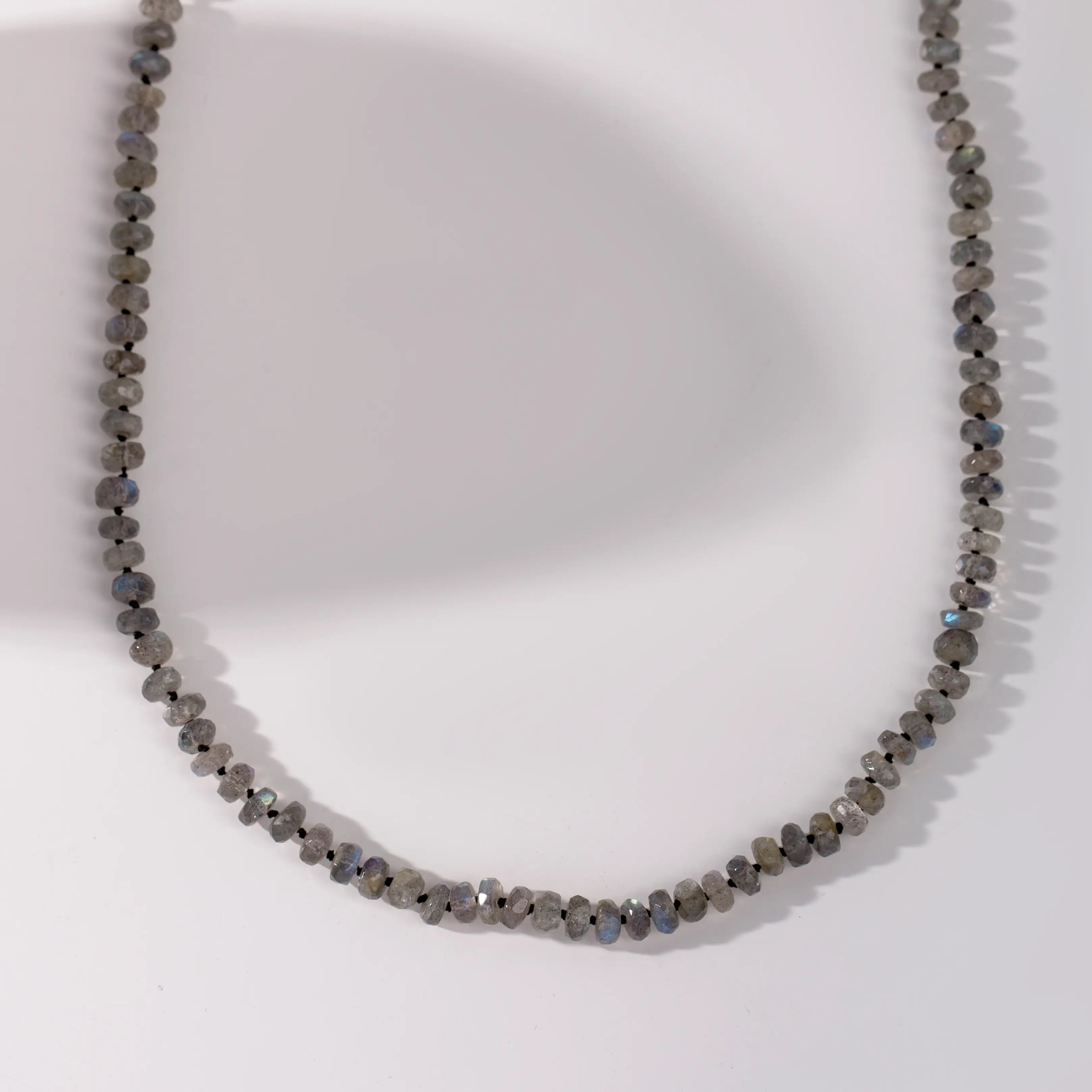 14K Gold Necklace Labradorite with natural gemstones, featuring solid gold clasp. Elegant and handmade, ideal gift in stylish packaging.