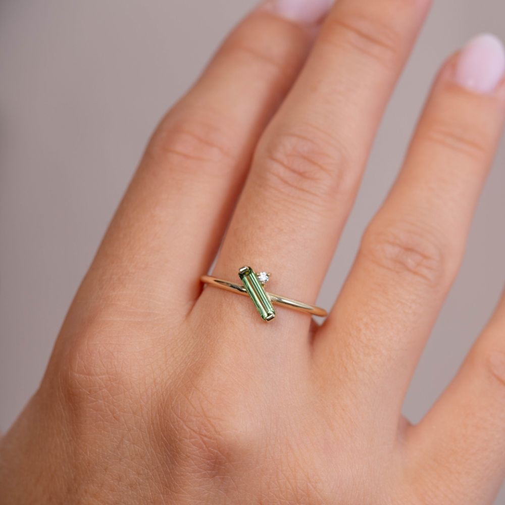 Green Tourmaline Diamond Ring 14K Gold
