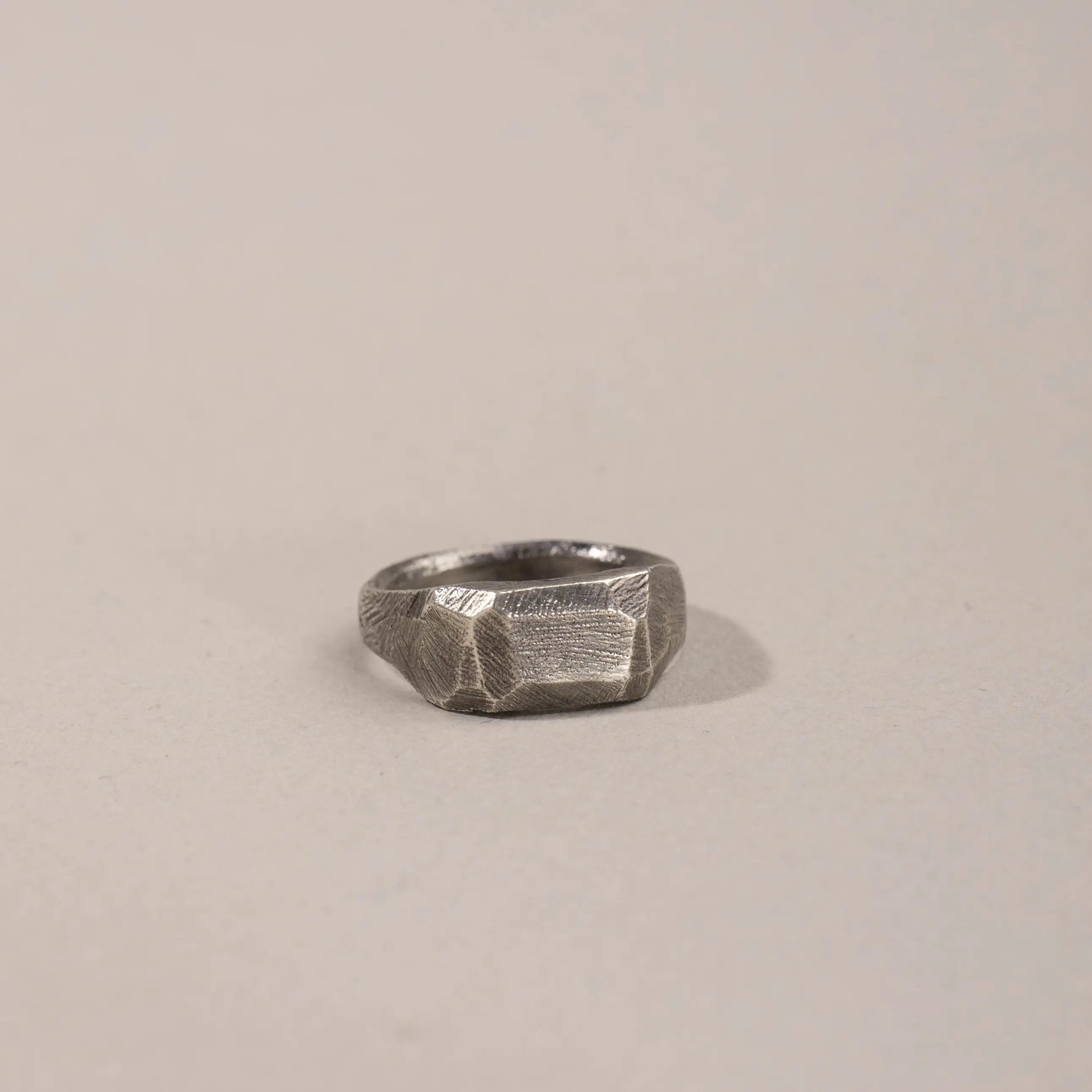 Rectangle Ring Oxidized Silver 925, brutalist style black oxidized sterling silver men's ring, flat top wide handcrafted design