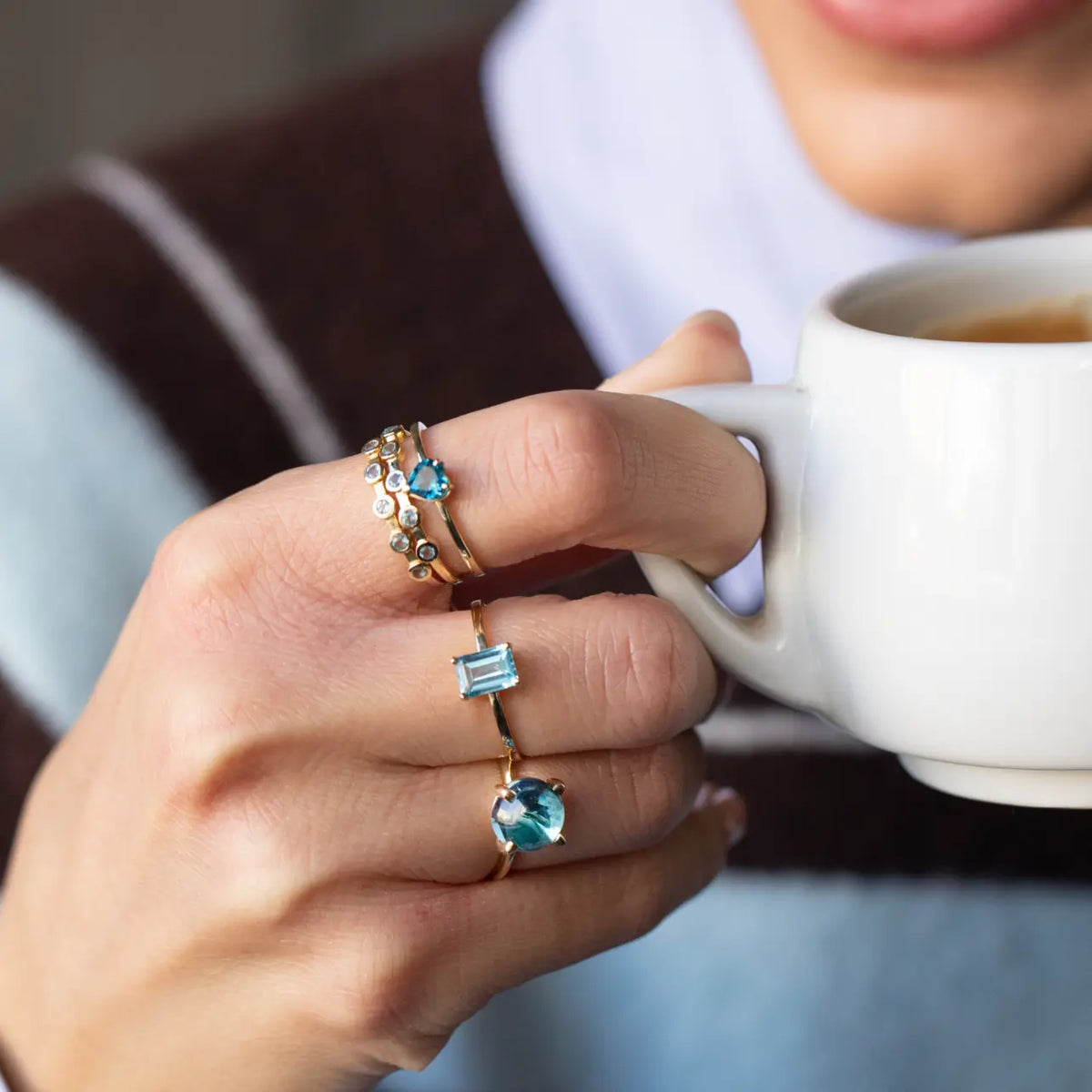 Γυναικείο δαχτυλίδι με Swiss Blue Topaz από χρυσό