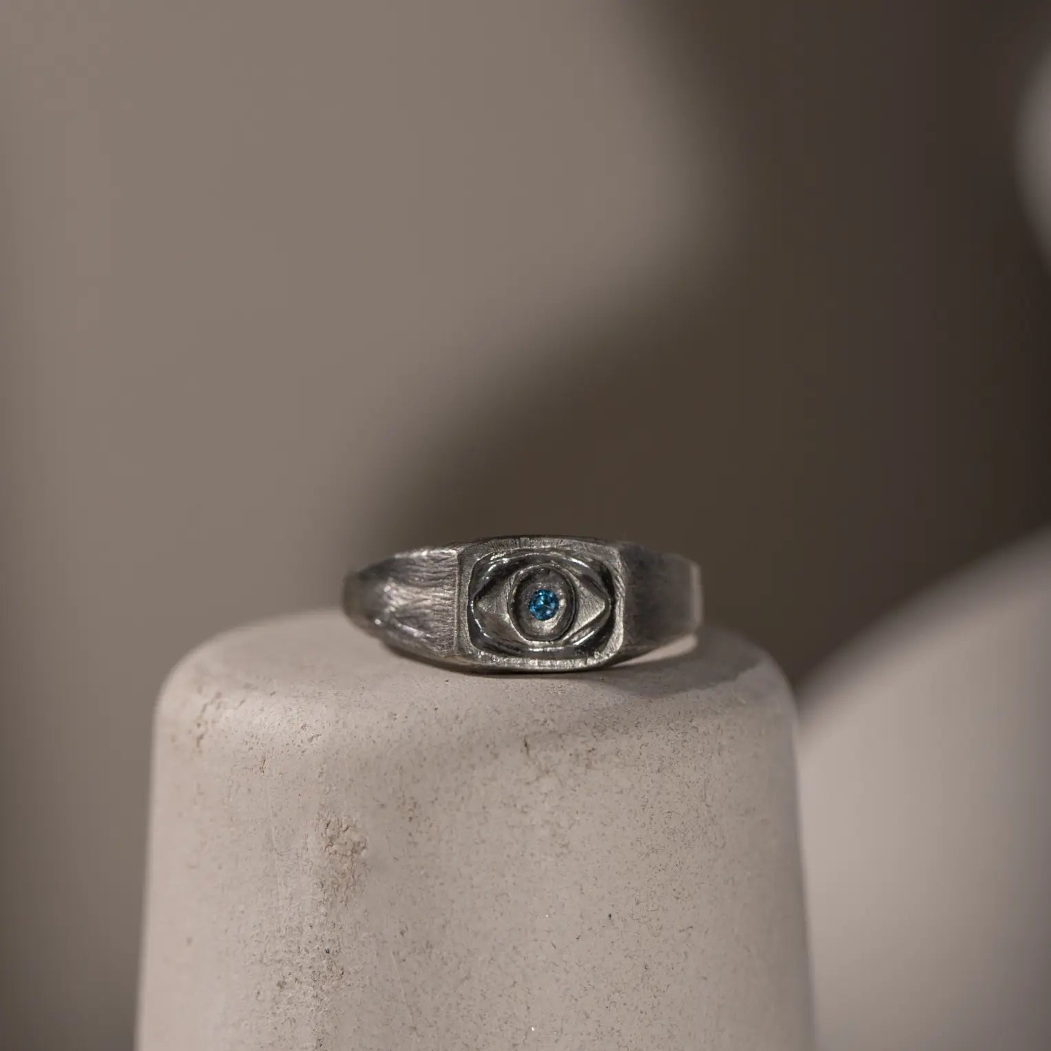 London Topaz Eye Ring Oxidized Silver with blue topaz on display
