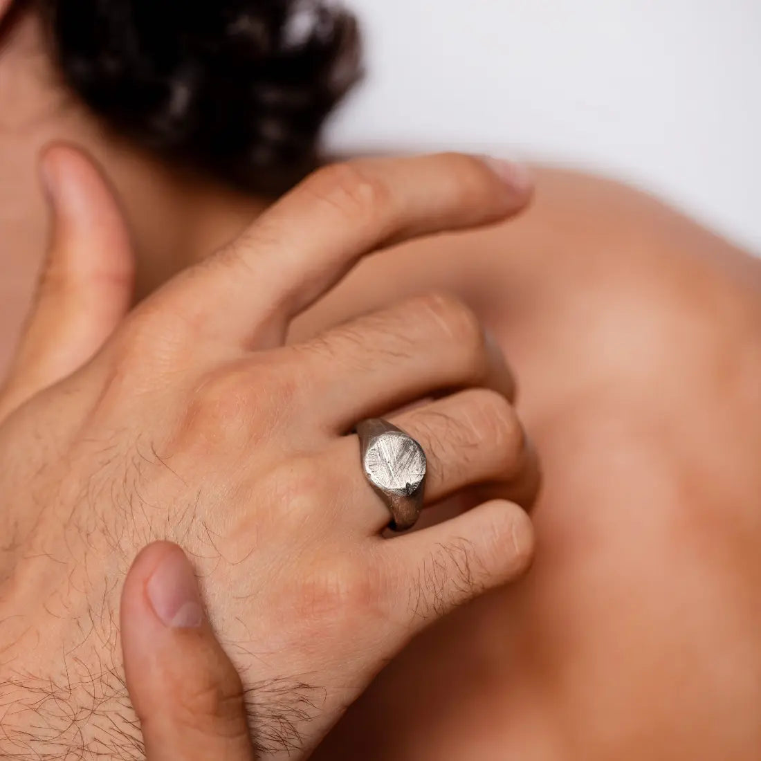 Round Ring Oxidized Silver 925