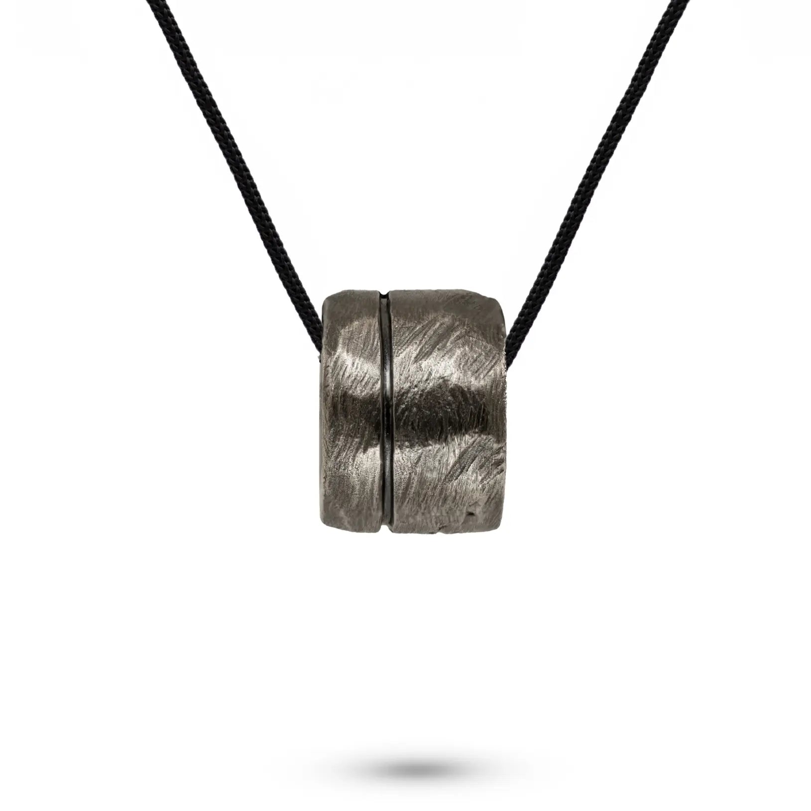 Circle Necklace Oxidized Silver 925 with brutalist black oxidized sterling pendant on a 60 cm curb chain.