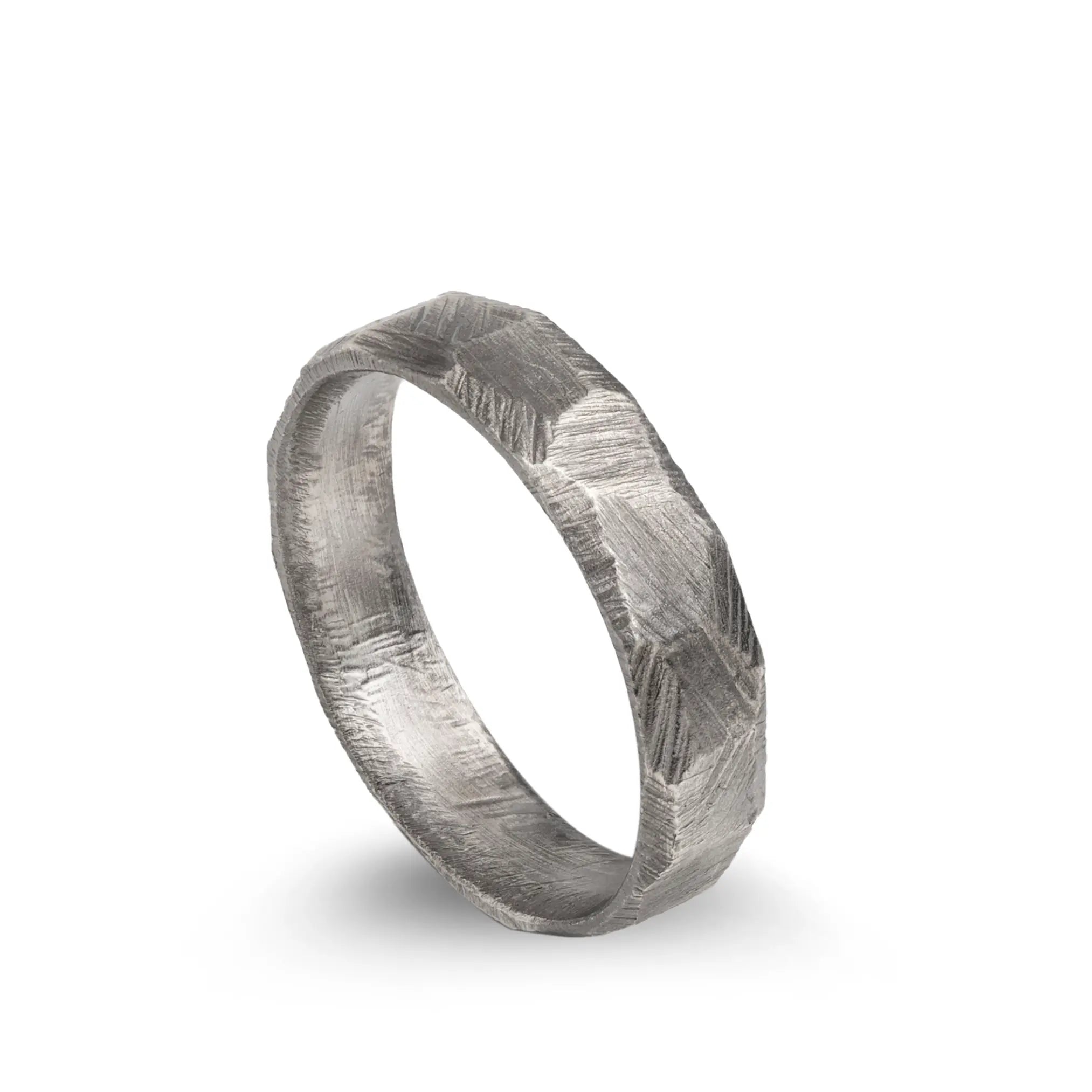 Faceted Band Ring Oxidized Silver 925