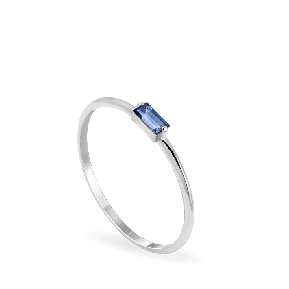 14K Blue Sapphire Baguette Ring KYKLOS