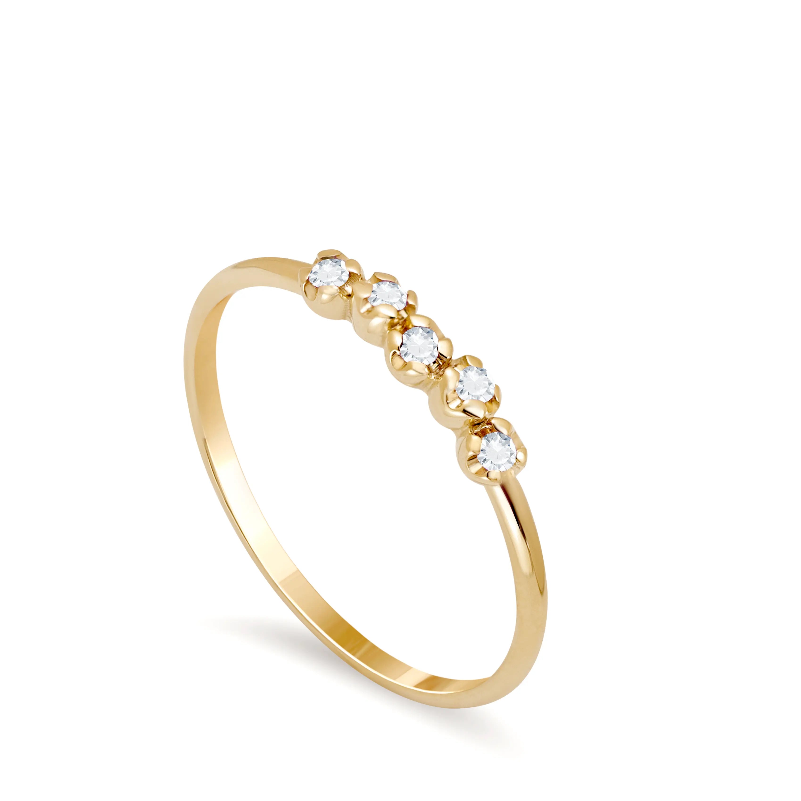 14K Gold Ring 5 Diamonds