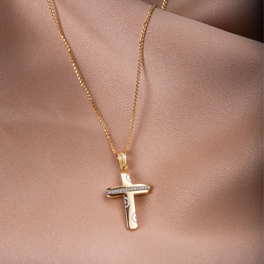 14K Cross with Pattern and Chain