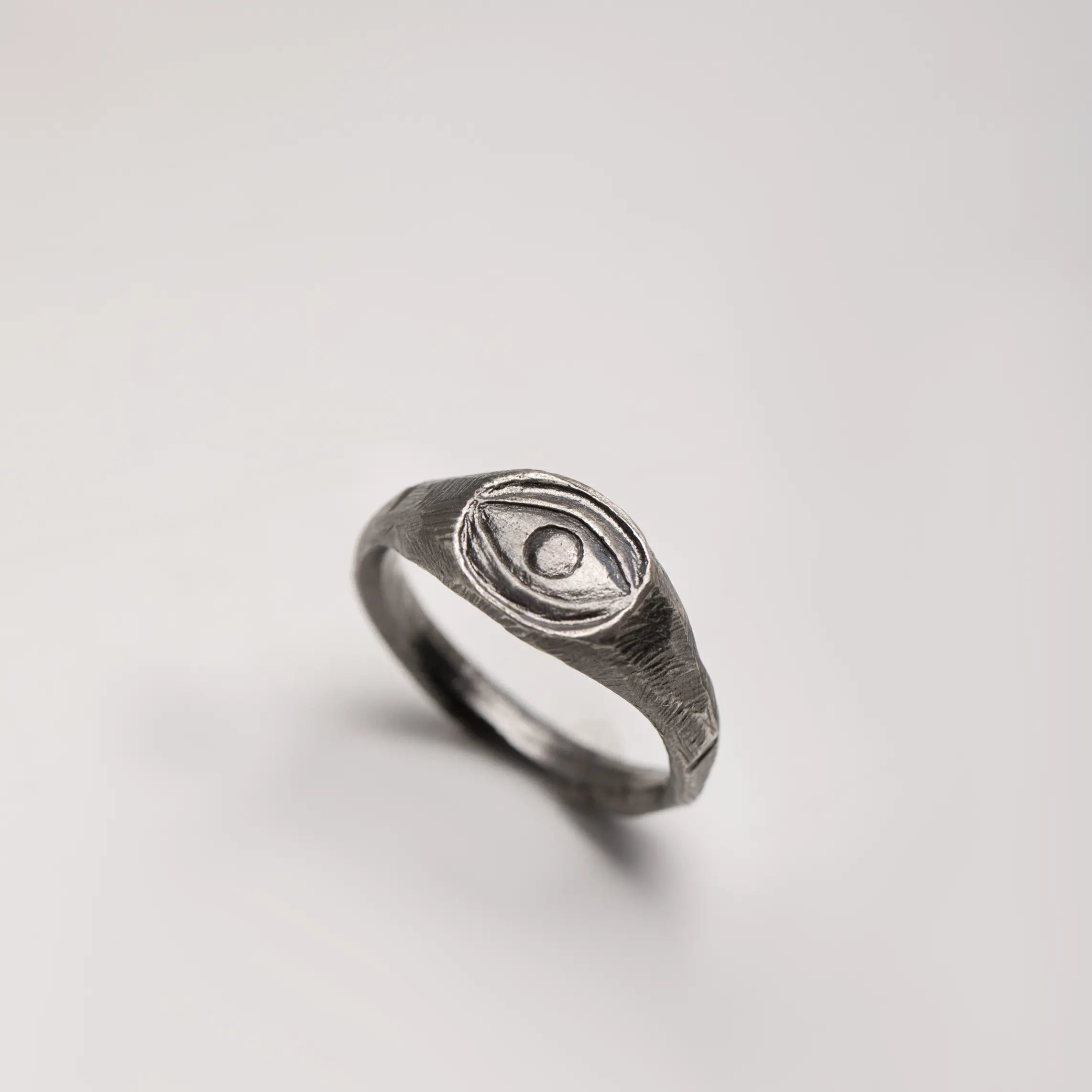 Eye Ring Oxidized Silver 925