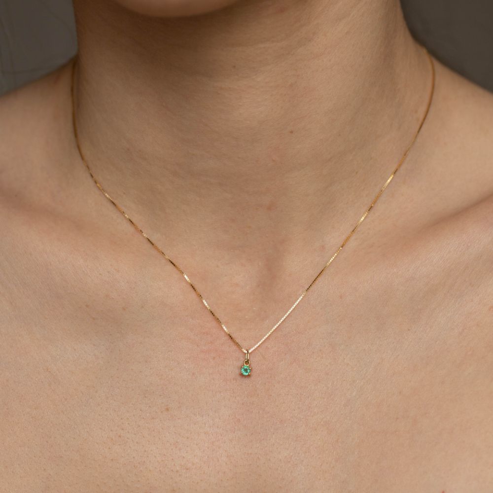 Solitaire Emerald Necklace 14K Gold for Women
