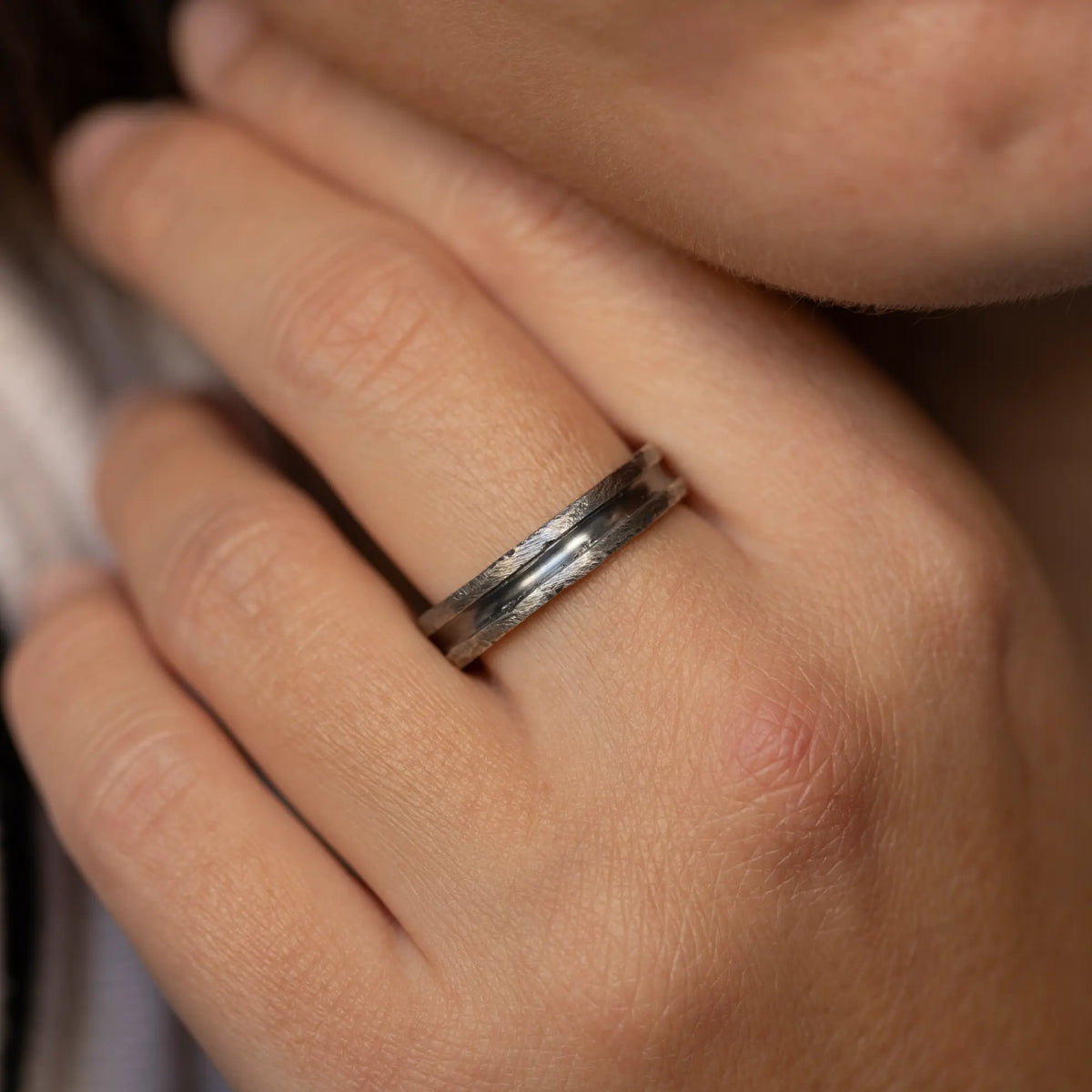 Men's 5 mm Band Ring in Oxidized Sterling Silver - detail view