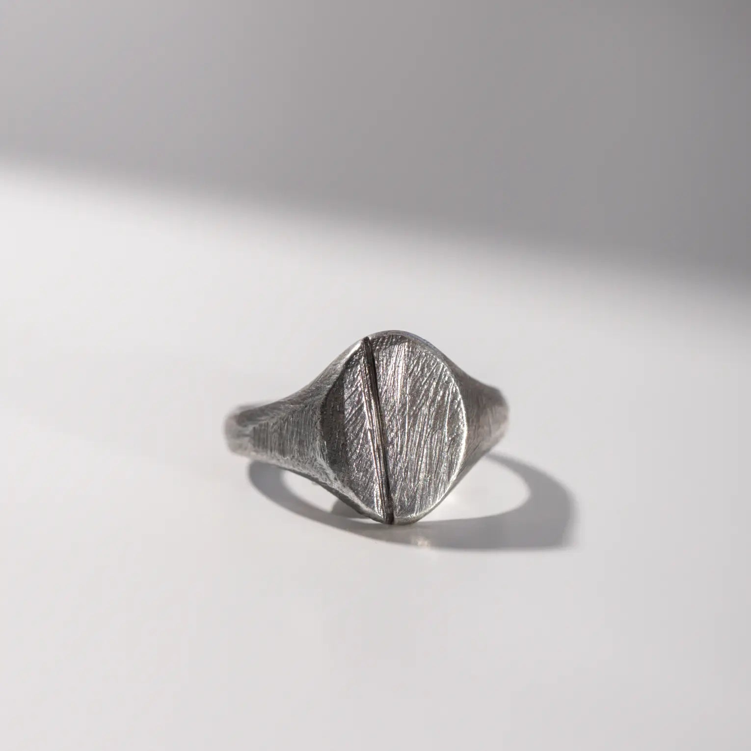 Oval Ring Oxidized Silver 925