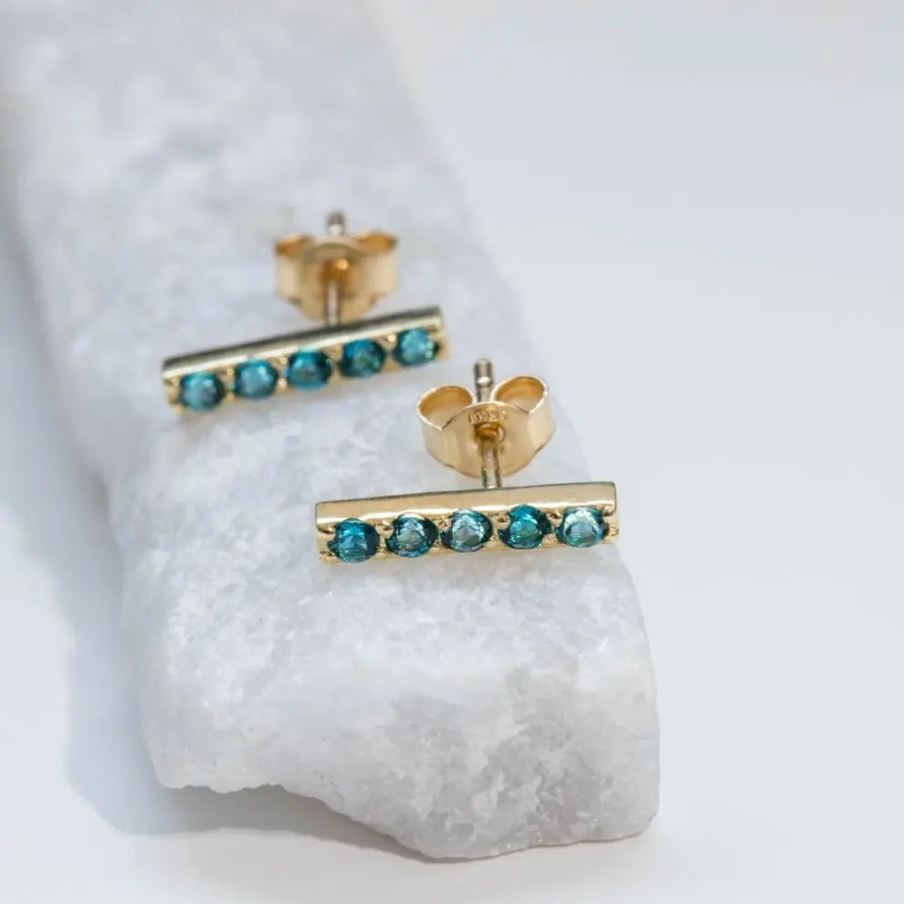 London Topaz Bar Studs 14K