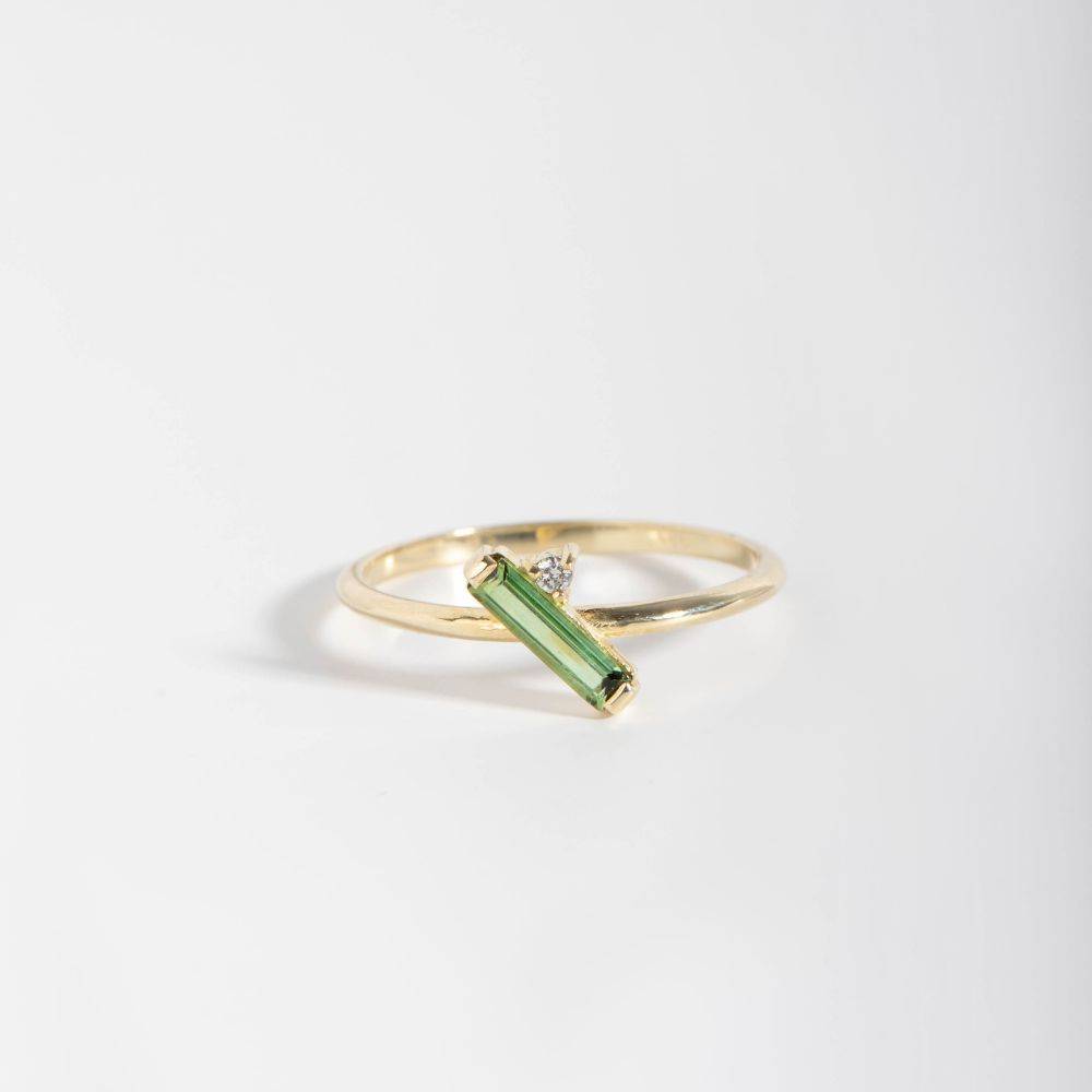 Green Tourmaline Diamond Ring 14K Gold