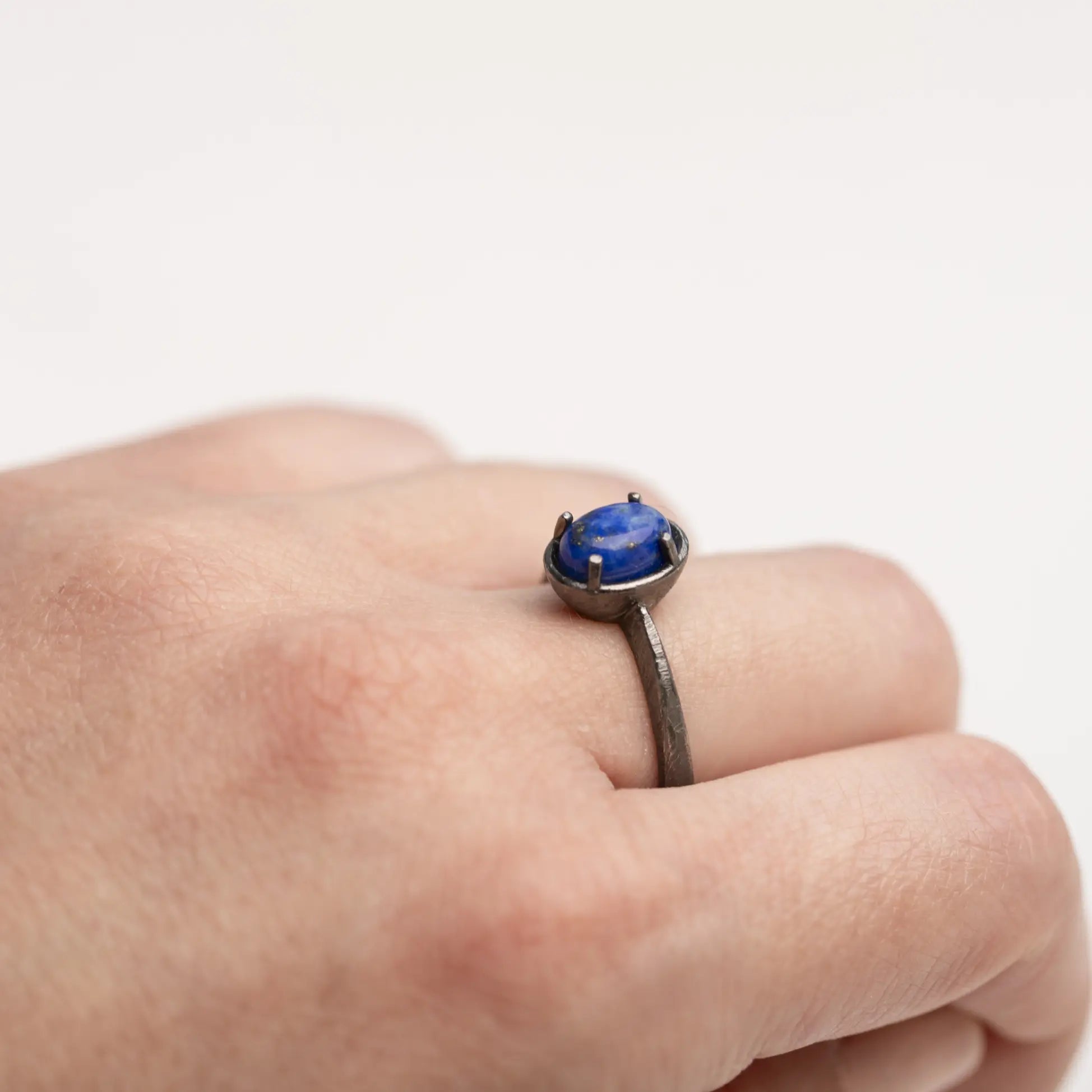 Δαχτυλίδι Οξειδωμένο Ασήμι Οβάλ Lapis Lazuli