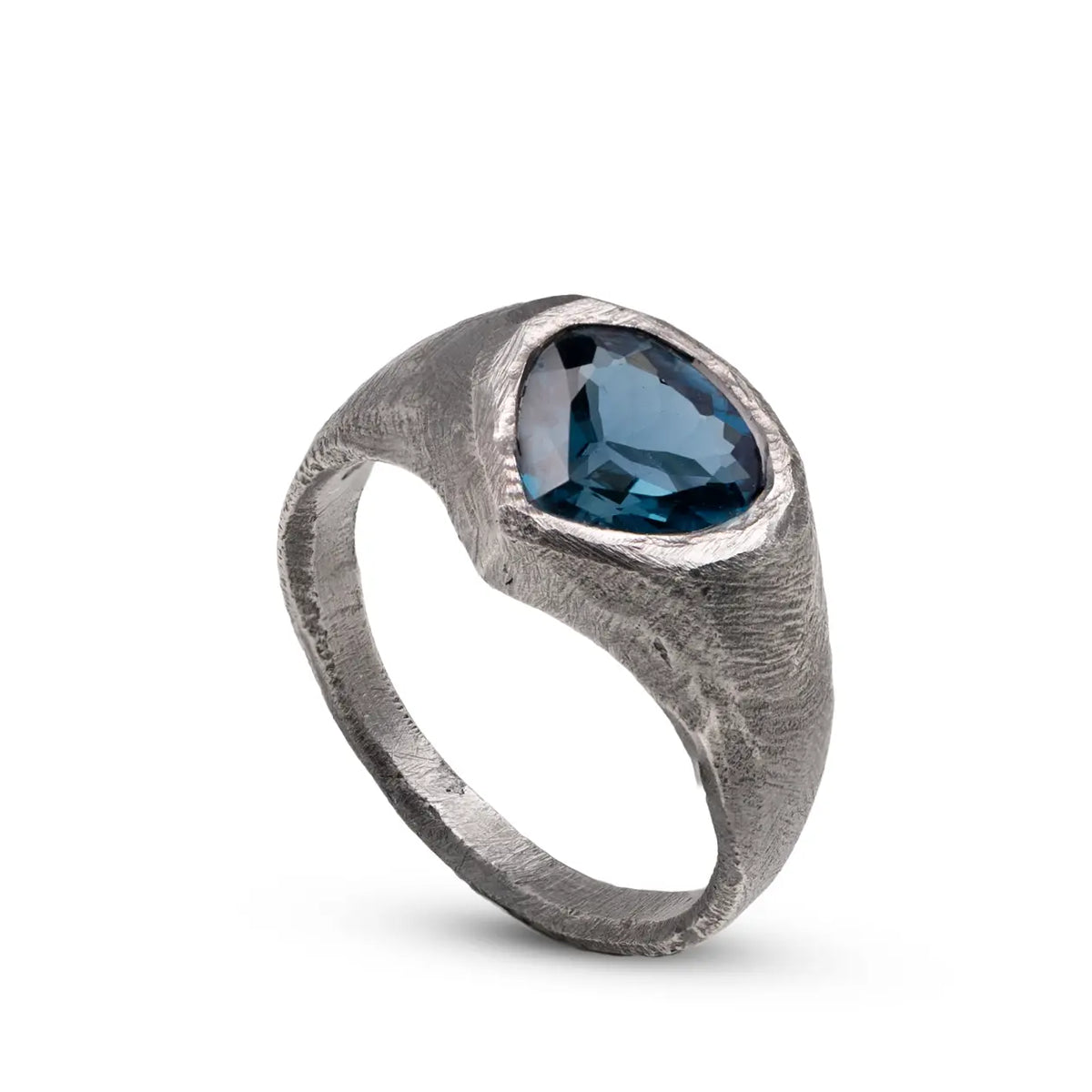 Δαχτυλίδι Με London Blue Topaz Από Οξειδωμένο Ασήμι 925